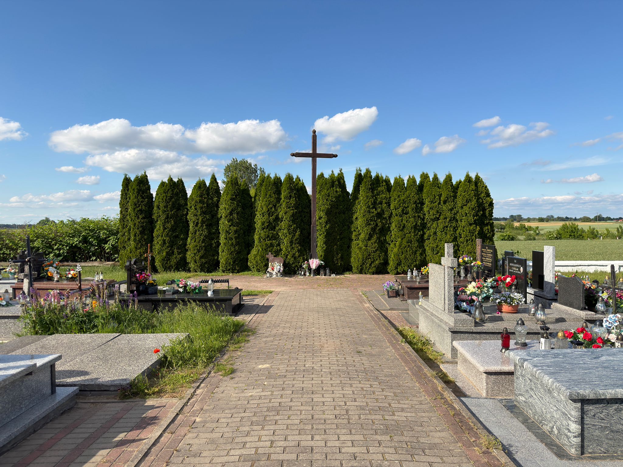 Cmentarz parafialny dostępny online!